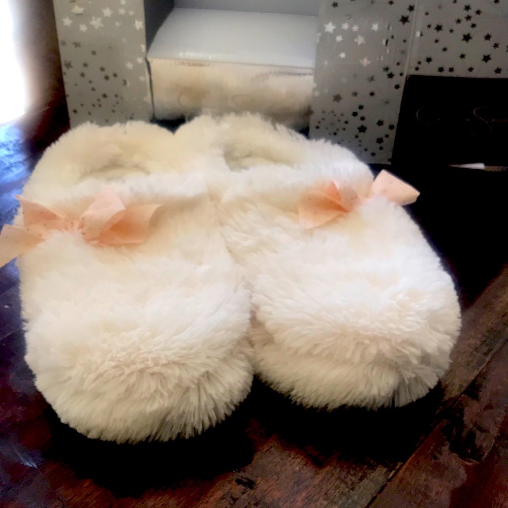 Jessica Simpson Slippers